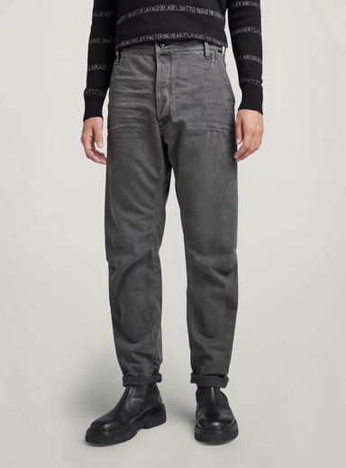 Grip Relaxed Tapered Jeans